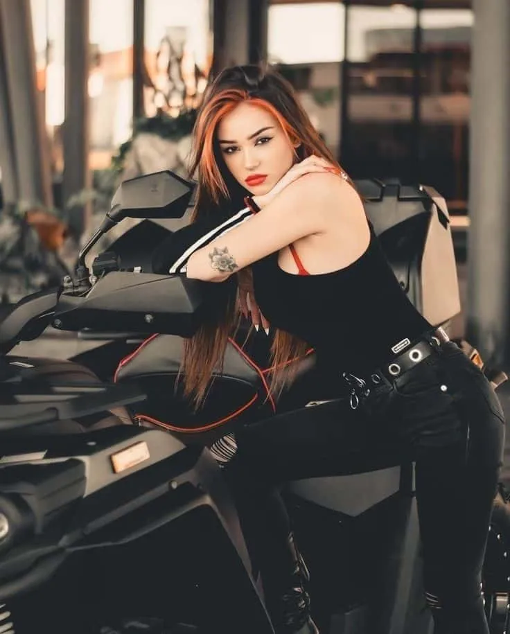 attitude-whatsapp-dp-for-girls6 Attitude Whatsapp Dp For Girls