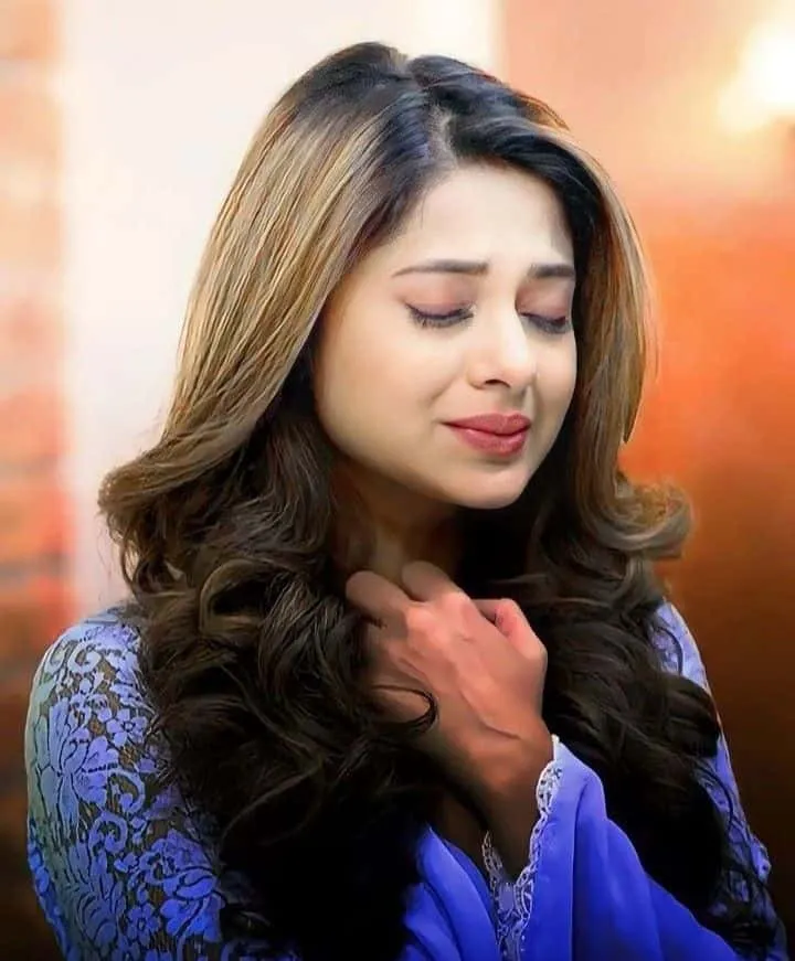 sad-girl-dp-for-whatsapp-4 Sad Girl DP for WhatsApp